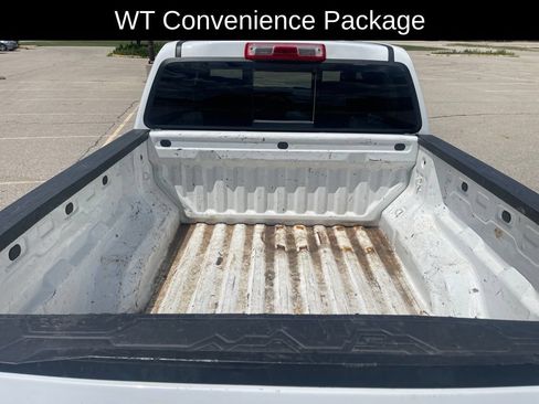 Used 2023 Chevrolet Colorado W/T RWD image 9