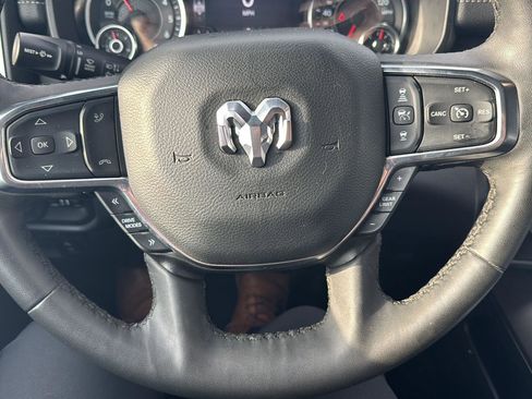 Used 2025 RAM 1500 Laramie image 14