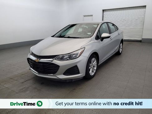 Used 2019 Chevrolet Cruze LS w/ LS Convenience Package FWD image 1