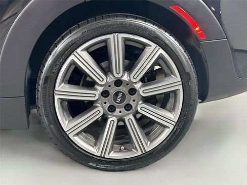 Used 2023 MINI Cooper Clubman S AWD/4WD image 29