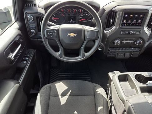 Certified 2025 Chevrolet Silverado 2500 Custom w/ Custom Value Package AWD/4WD image 20