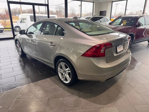 Used 2015 Volvo S60 T5 Premier image 3