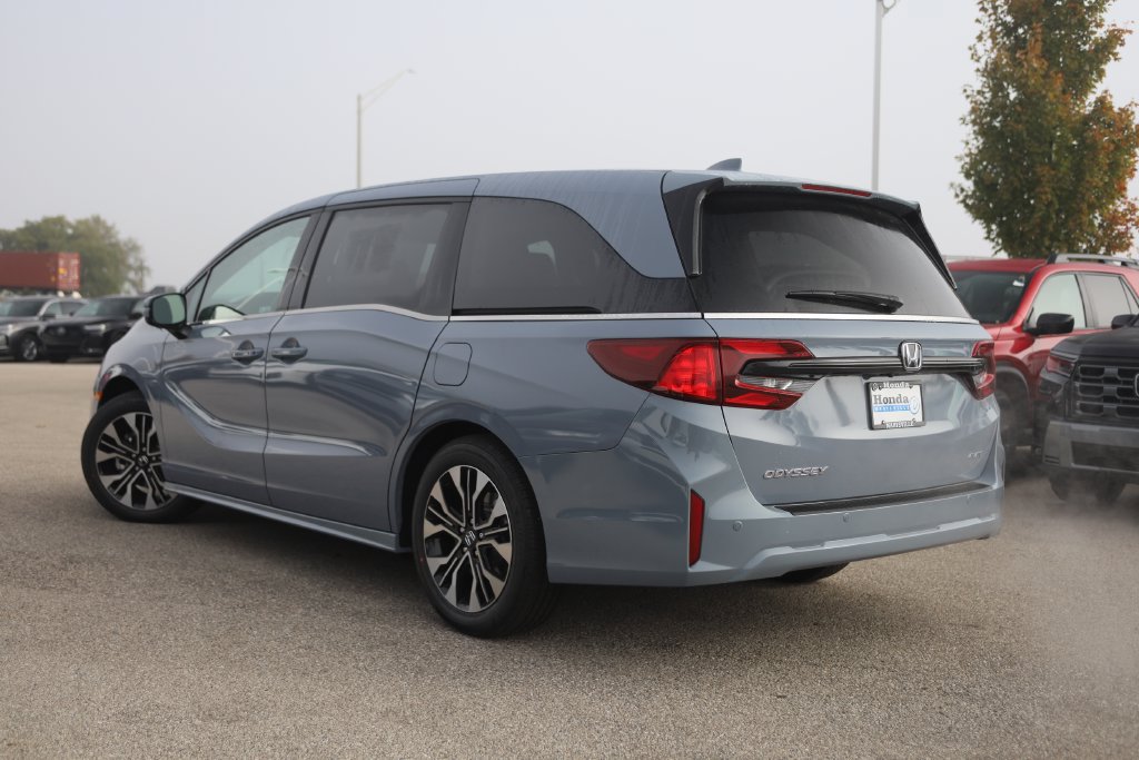 New 2027 Honda Odyssey Elite image 4