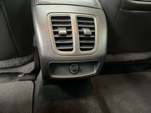 Used 2014 Ford Taurus SEL w/ Equipment Group 201A image 13