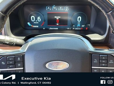 Used 2022 Ford Expedition Platinum AWD/4WD image 15