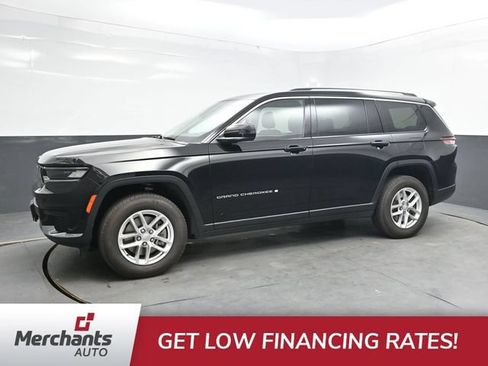Used 2022 Jeep Grand Cherokee L Laredo w/ Luxury Tech Group I AWD/4WD image 3