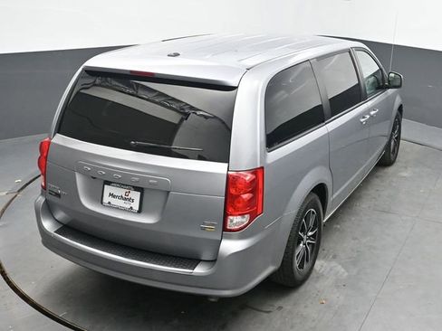 Used 2019 Dodge Grand Caravan GT image 23