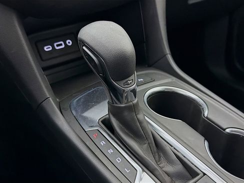 Used 2024 Chevrolet Equinox LT image 19