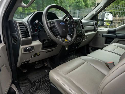Used 2019 Ford F250 XL w/ XL Value Package RWD image 10