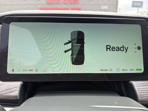 Used 2024 Rivian R1S Adventure AWD/4WD image 16