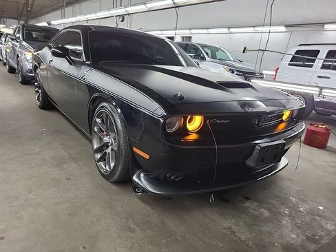 Used 2021 Dodge Challenger R/T w/ T/A Package image 4