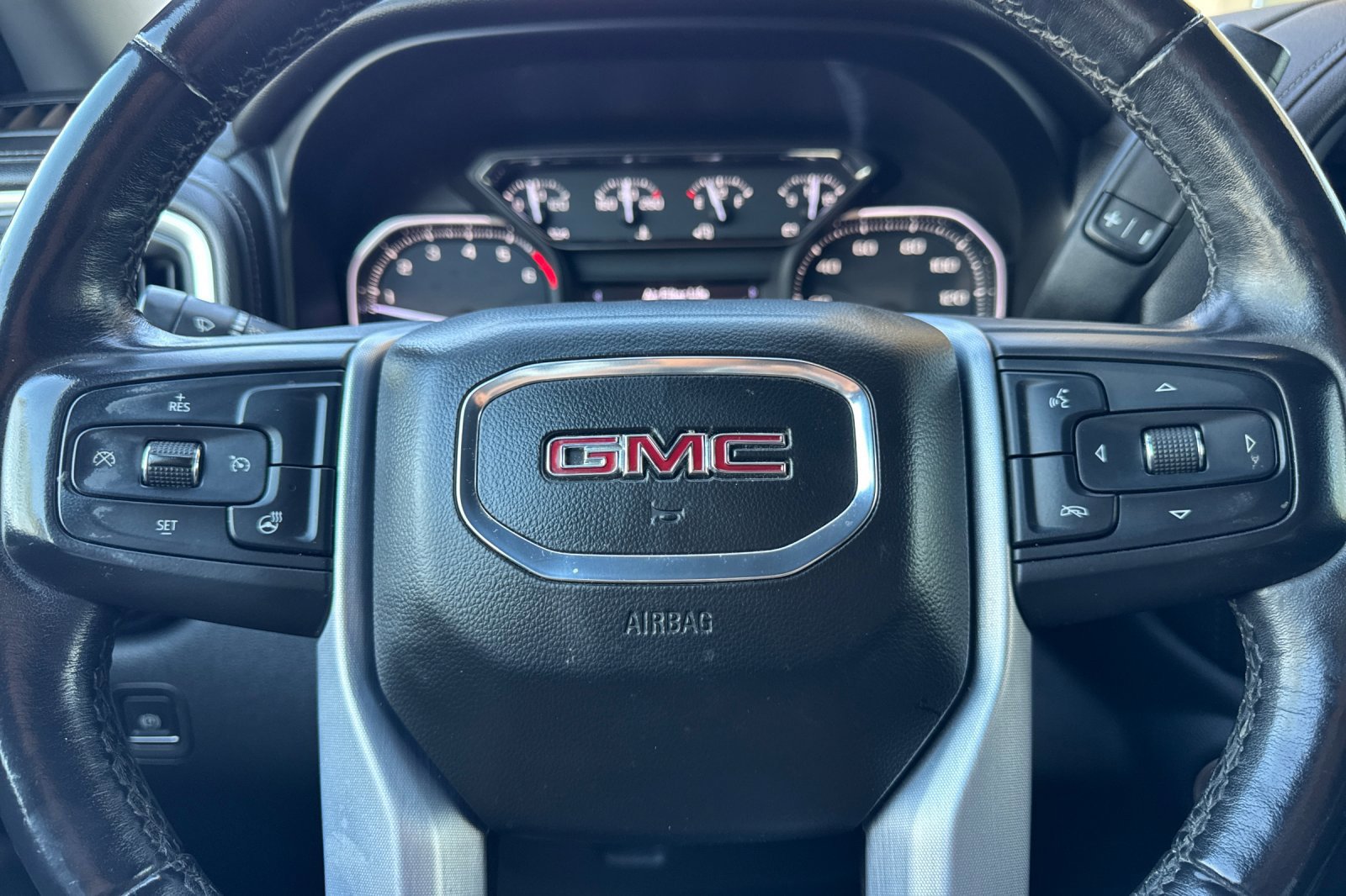 Certified 2019 GMC Sierra 1500 SLT w/ SLT Premium Package AWD/4WD image 22