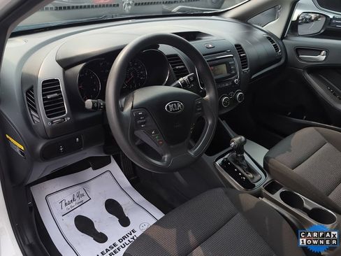 Used 2017 Kia Forte LX FWD image 14