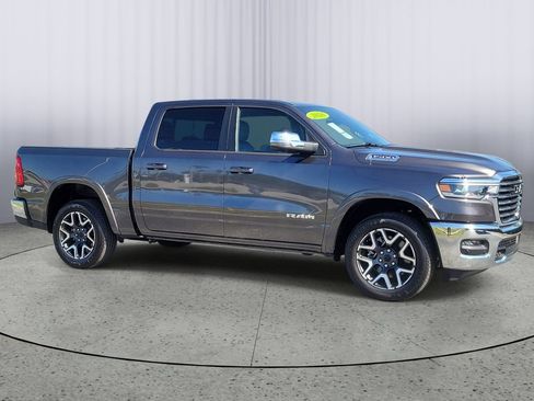 Used 2026 RAM 1500 Laramie AWD/4WD image 2