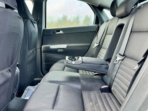 Used 2010 Volvo S40 2.4i image 3