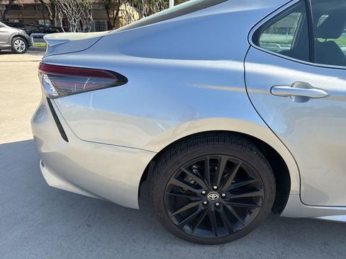 Used 2023 Toyota Camry XSE image 6