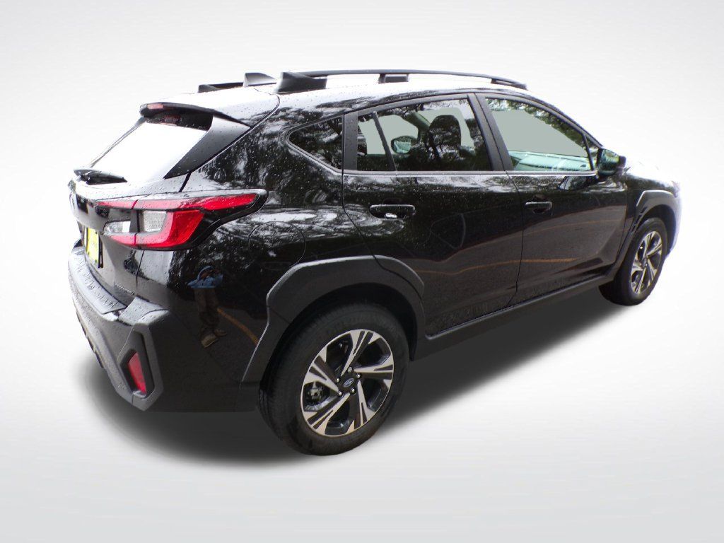 Used 2026 Subaru Crosstrek 2.5i Premium AWD/4WD image 7