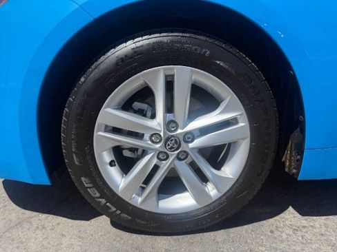 Used 2020 Toyota Corolla SE FWD image 9