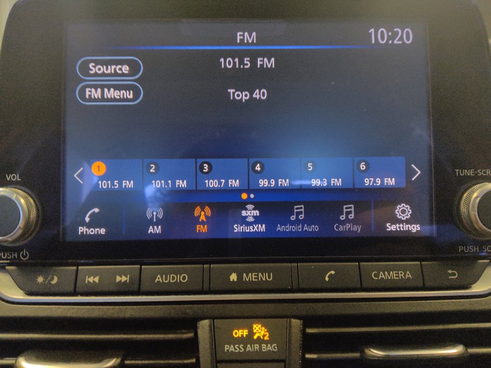 Used 2025 Nissan Altima 2.5 SV FWD image 25