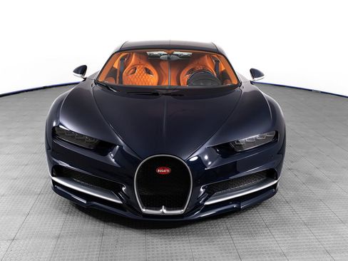 Used 2018 Bugatti Chiron AWD/4WD image 14