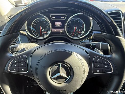 Used 2018 Mercedes-Benz GLS 550 4MATIC image 10