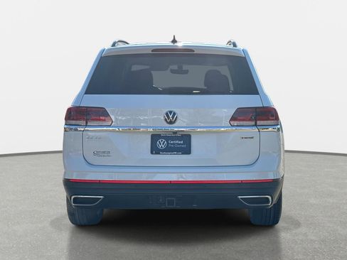 Certified 2022 Volkswagen Atlas SE image 6