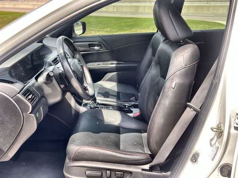 Certified 2017 Honda Accord Sport Special Edition image 11