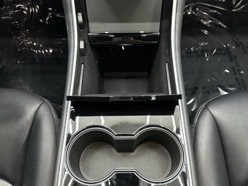 Used 2018 Tesla Model 3 image 23