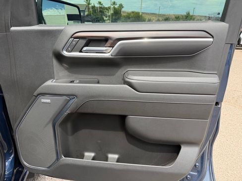Used 2022 GMC Sierra 1500 SLT w/ SLT Convenience Package AWD/4WD image 27