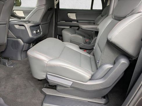 New 2025 Ford Expedition Max Active image 14