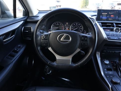 Used 2015 Lexus NX 200t image 9