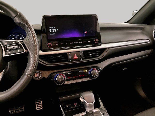 Used 2023 Kia Forte GT-Line w/ GT-Line Technology Package FWD image 6
