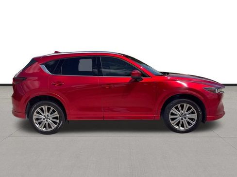 Certified 2022 MAZDA CX-5 Signature AWD/4WD image 4