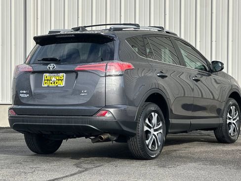 Used 2016 Toyota RAV4 LE image 4