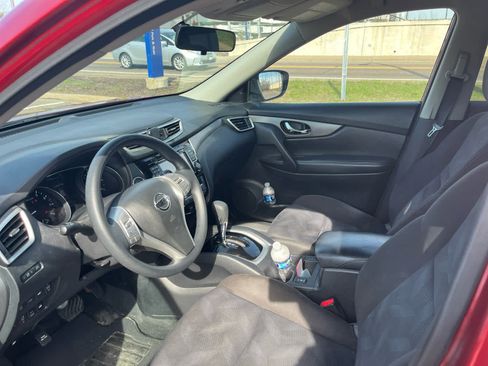 Used 2016 Nissan Rogue SV w/ SV Premium Package AWD/4WD image 9