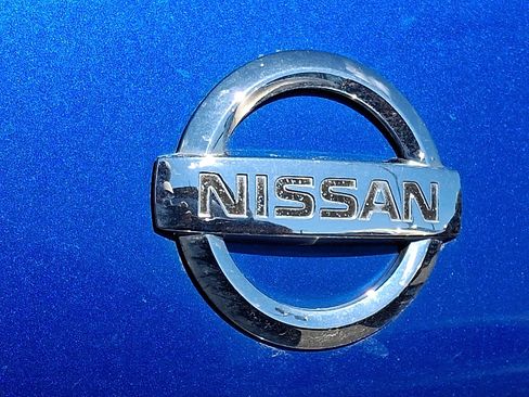 Used 2010 Nissan Versa 1.8 S w/ PWR Plus Pkg FWD image 10