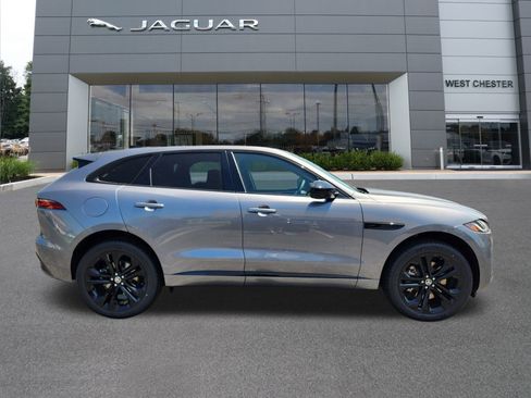 New 2026 Jaguar F-PACE R-Dynamic S image 4