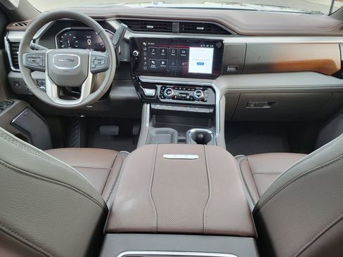 New 2026 GMC Sierra 2500 Denali w/ Technology Package image 2