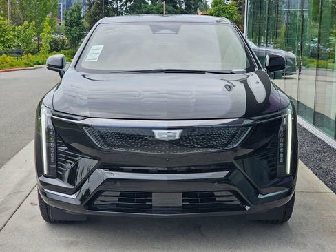 New 2026 Cadillac Optiq Sport 1 AWD/4WD image 8