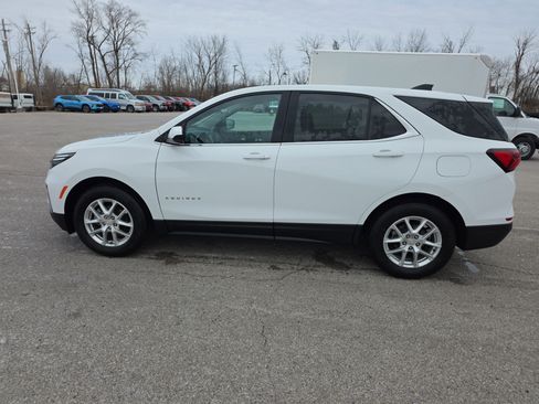 Used 2023 Chevrolet Equinox LT image 6