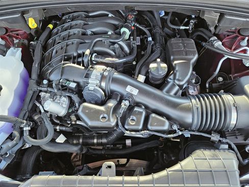 New 2025 Jeep Grand Cherokee Limited w/ Trailer Tow Package image 32