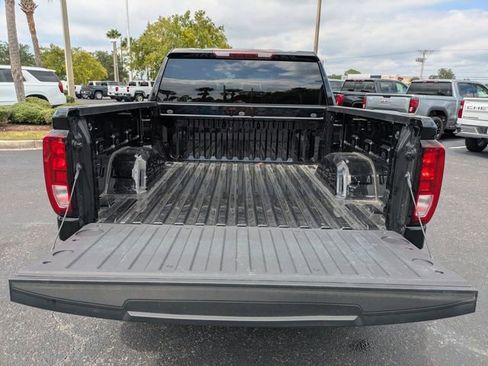Used 2024 GMC Sierra 1500 Elevation image 13