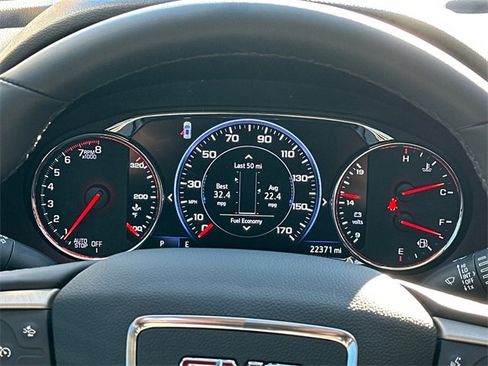 Used 2024 GMC Terrain Denali w/ Denali Premium Package image 27