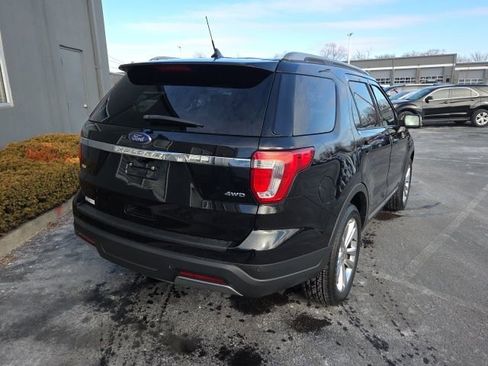 Certified 2019 Ford Explorer XLT w/ Equipment Group 202A image 5
