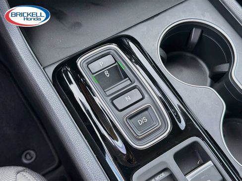 Certified 2023 Honda Pilot LX image 30
