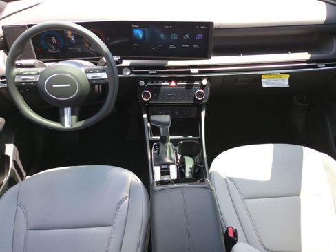 New 2025 Hyundai Santa Cruz SEL image 13