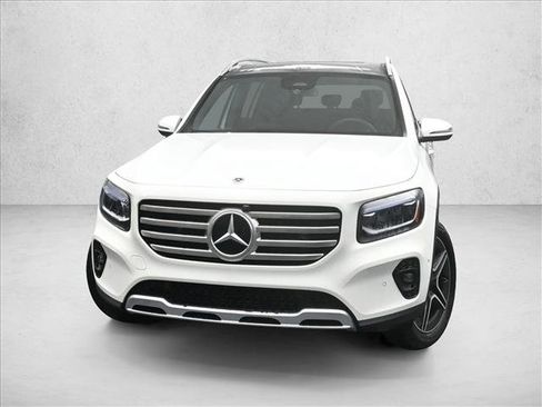 New 2026 Mercedes-Benz GLB 250 4MATIC image 2