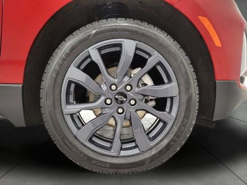 Certified 2024 Chevrolet Equinox RS image 3