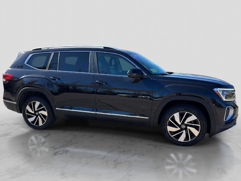 Certified 2024 Volkswagen Atlas SEL AWD/4WD image 6