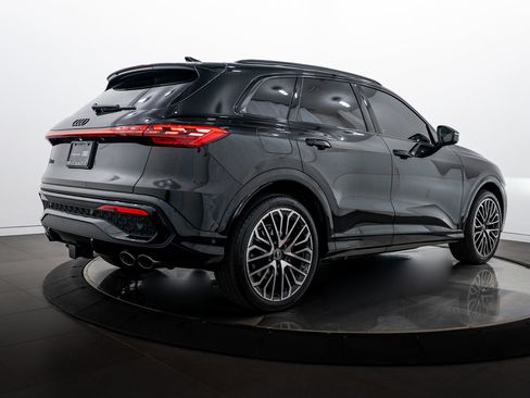 Certified 2025 Audi SQ5 Premium Plus w/ Premium Plus Package AWD/4WD image 4